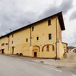 Oda ve Kahvaltı La Valle