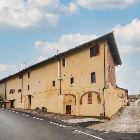 La Valle 3* Asti
