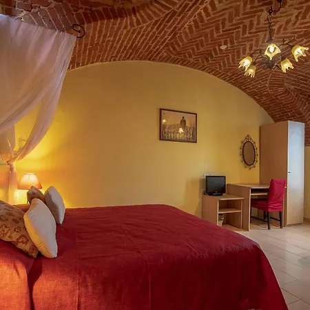 La Valle 3*