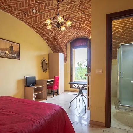 La Valle 3* Asti
