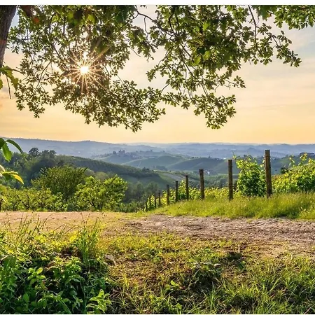 La Valle 3* Asti
