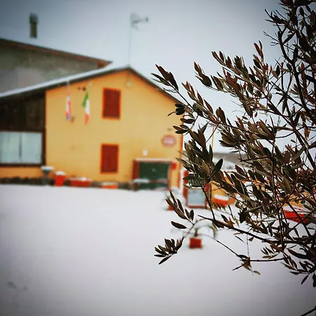 לינה וארוחת בוקר La Valle אסטי