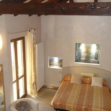 La Valle Bed & Breakfast