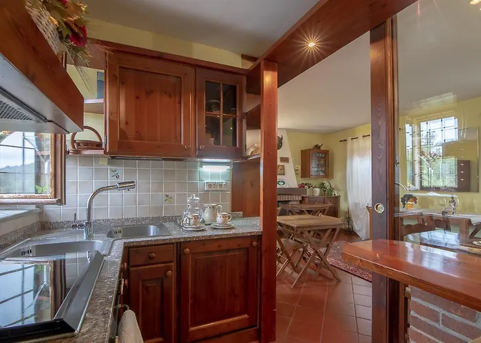 La Valle 4* Асти