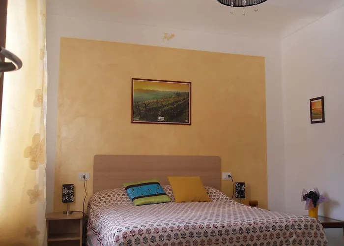 La Valle Oda ve Kahvaltı Asti