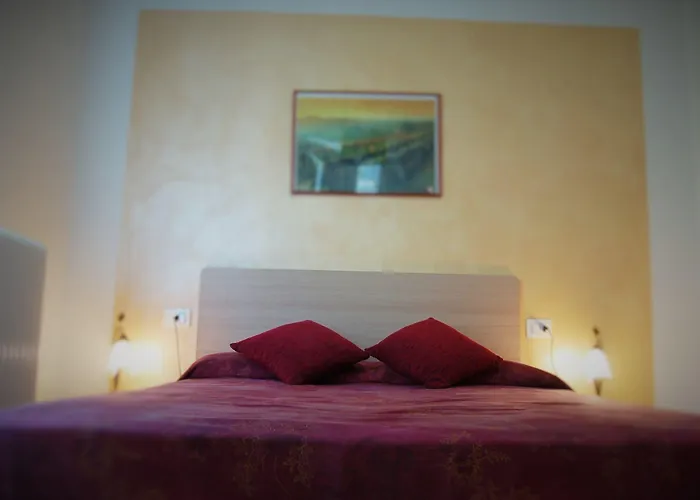 Oda ve Kahvaltı La Valle 4*